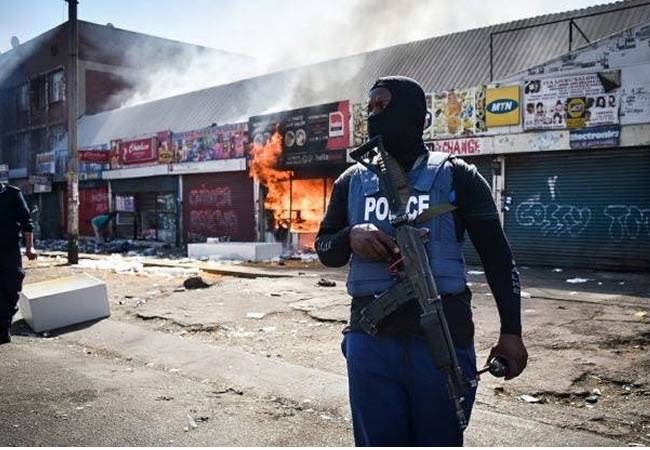 Amid rising unrest in South Africa, the Nigerian Consulate in the country, in collaboration with the...