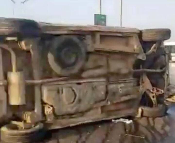 A woman has been pronounced dead, with four other persons injured, following an accident involving t...