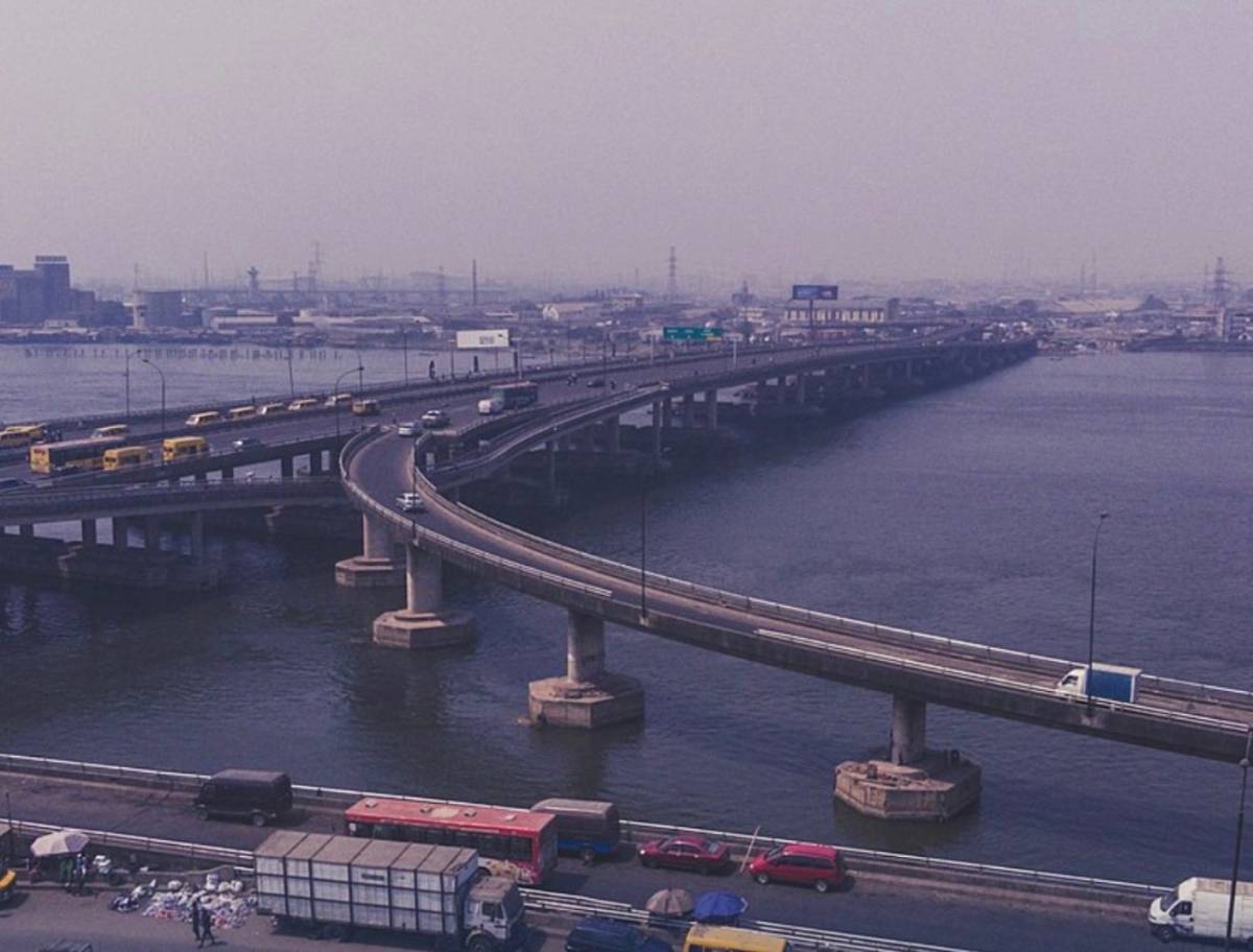 The Federal Government has officially handed over the construction of a brand-new Carter Bridge in L...