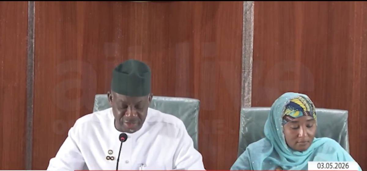 Federal Government bans universities without active Ph.D programs from honorary doctorate