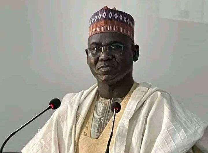 Buratai backs son’s political ambition, says youth should realise their dreams