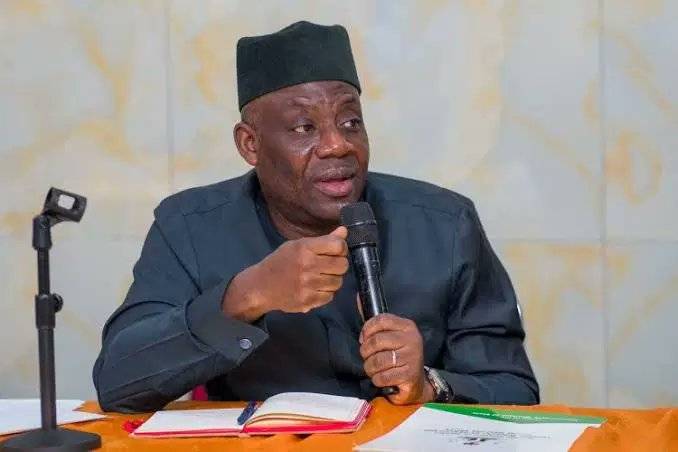 The Federal Government has declared war on illegal admissions into Nigeria’s tertiary institutions,...