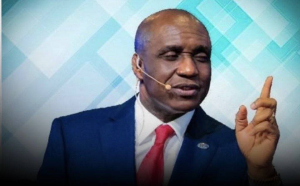 Founder of Salvation Ministries, David Ibiyeomie, has cautioned members against chewing gum, drinkin...