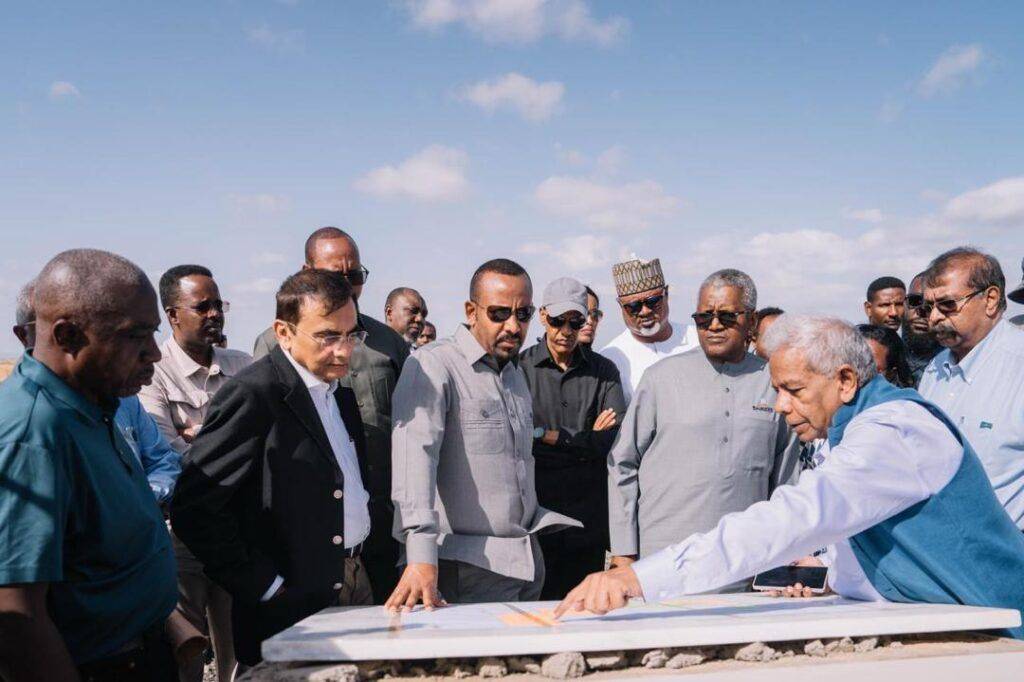Aliko Dangote receives hero’s welcome in Ethiopia and raises fertiliser investment to $4 billion