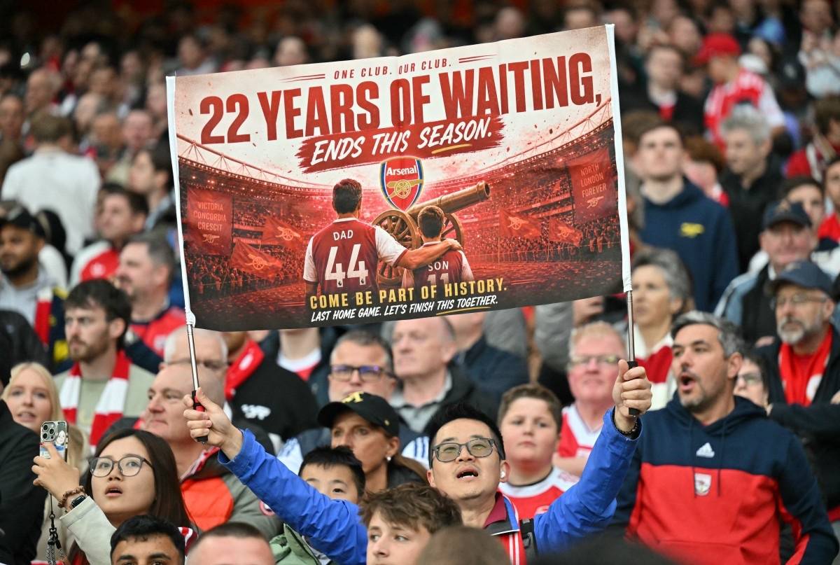 Arsenal wins Burnley to move within touching distance of EPL title. Arsenal are on the brink of endi...