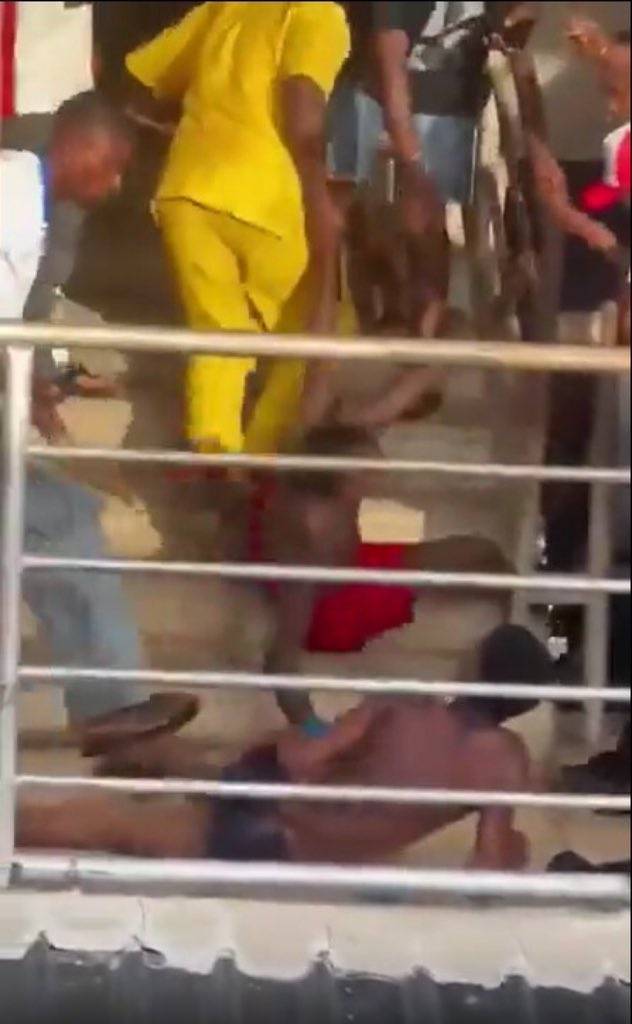 Two men seriously b€aten for stealing in Delta State