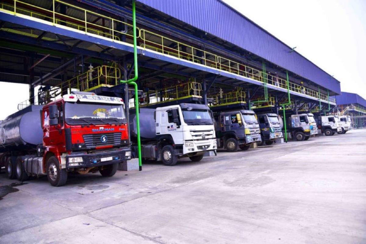 Dangote Refinery Cuts Diesel Gantry Price by ₦200