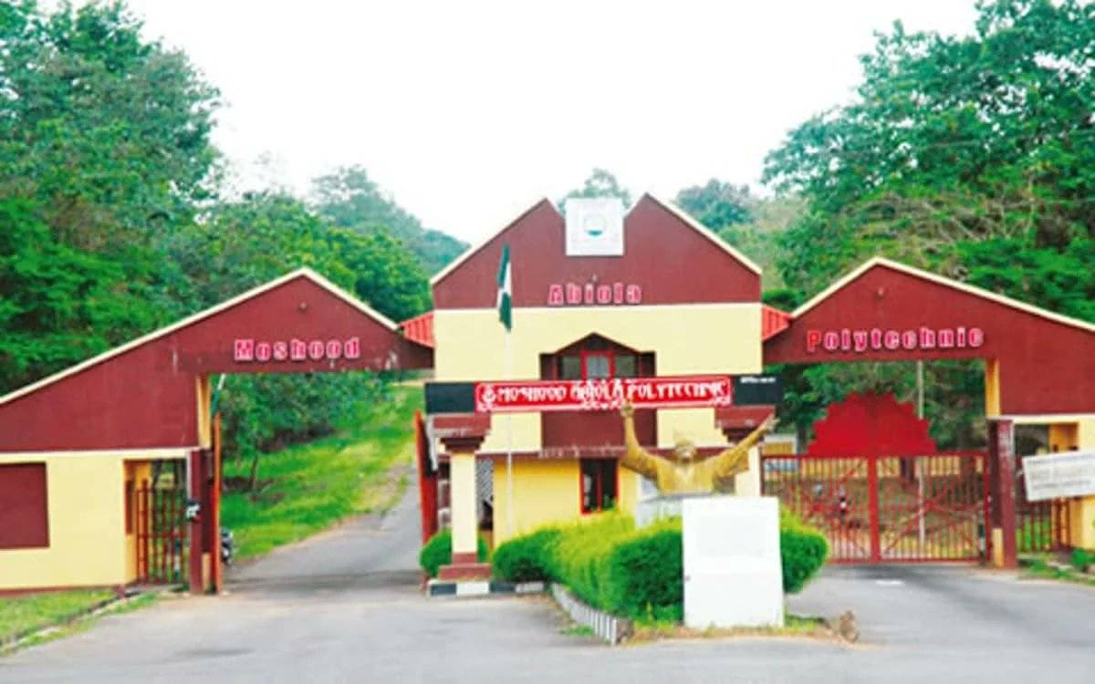 Authorities of Moshood Abiola Polytechnic, Abeokuta, have expelled 365 students for gaining admissio...
