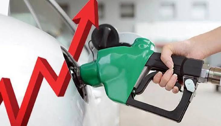 Petrol ⛽️ price drops below N1,300 after Dangote price cut