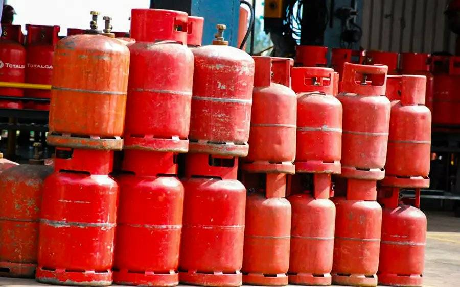 Nigerian Households face more hardship as cooking gas price hits N2,400 per kg