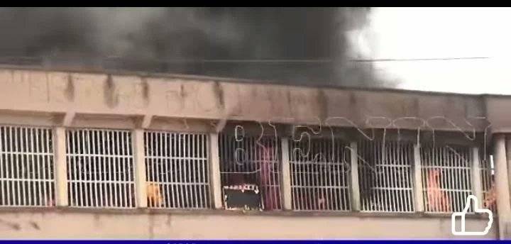 Fire has razed parts of Anambra Supermarket, a popular shopping mall located in the Ikpoba Hill area...