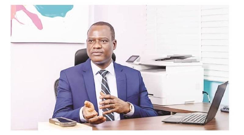 Federal Government slashes ministers imprest to N700,000.
Ministers will now be entitled to a maxi...