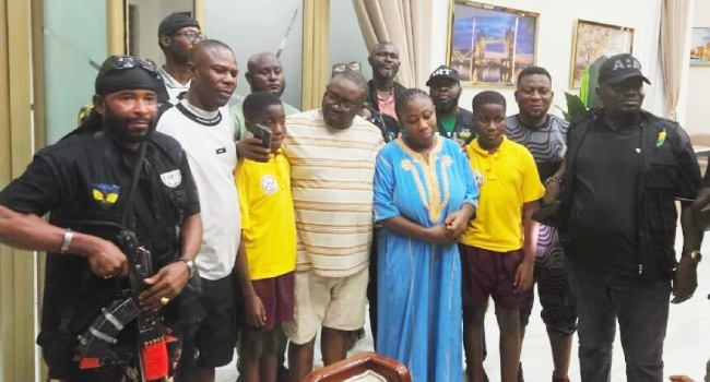 The Oyo State Police Command has revealed that a personal assistant attached to a member of the fami...