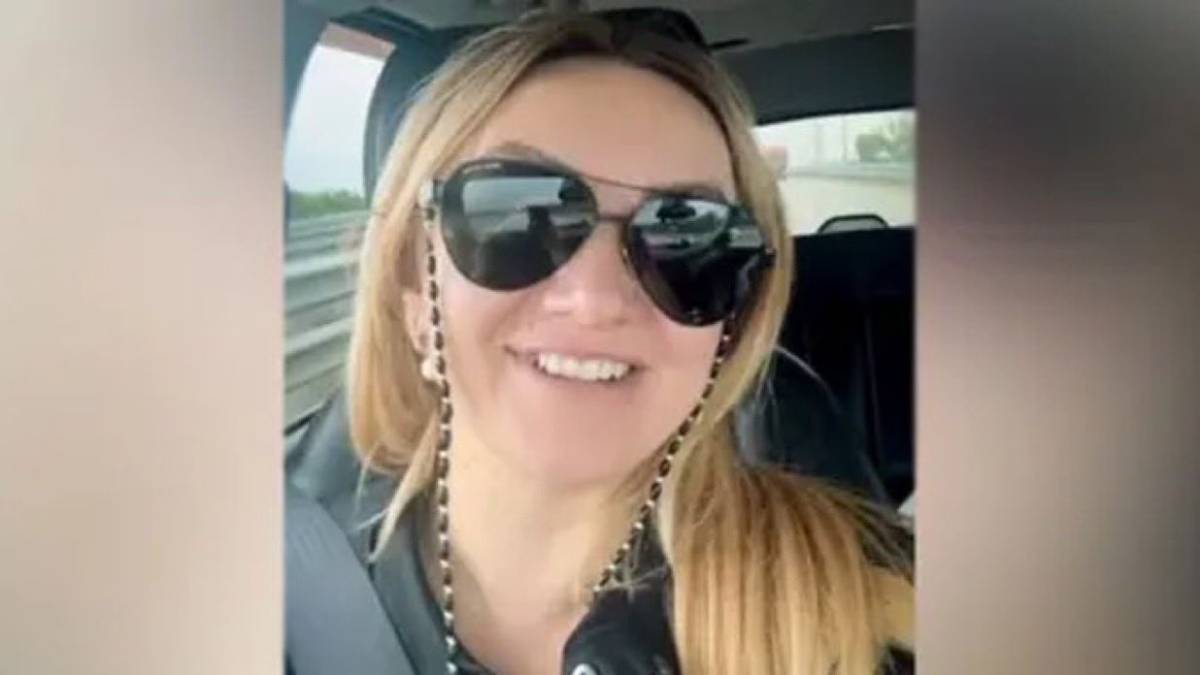 The UK government has sanctioned a Russian woman, Alexandrovna Polina Azarnykh, who is accused of ru...