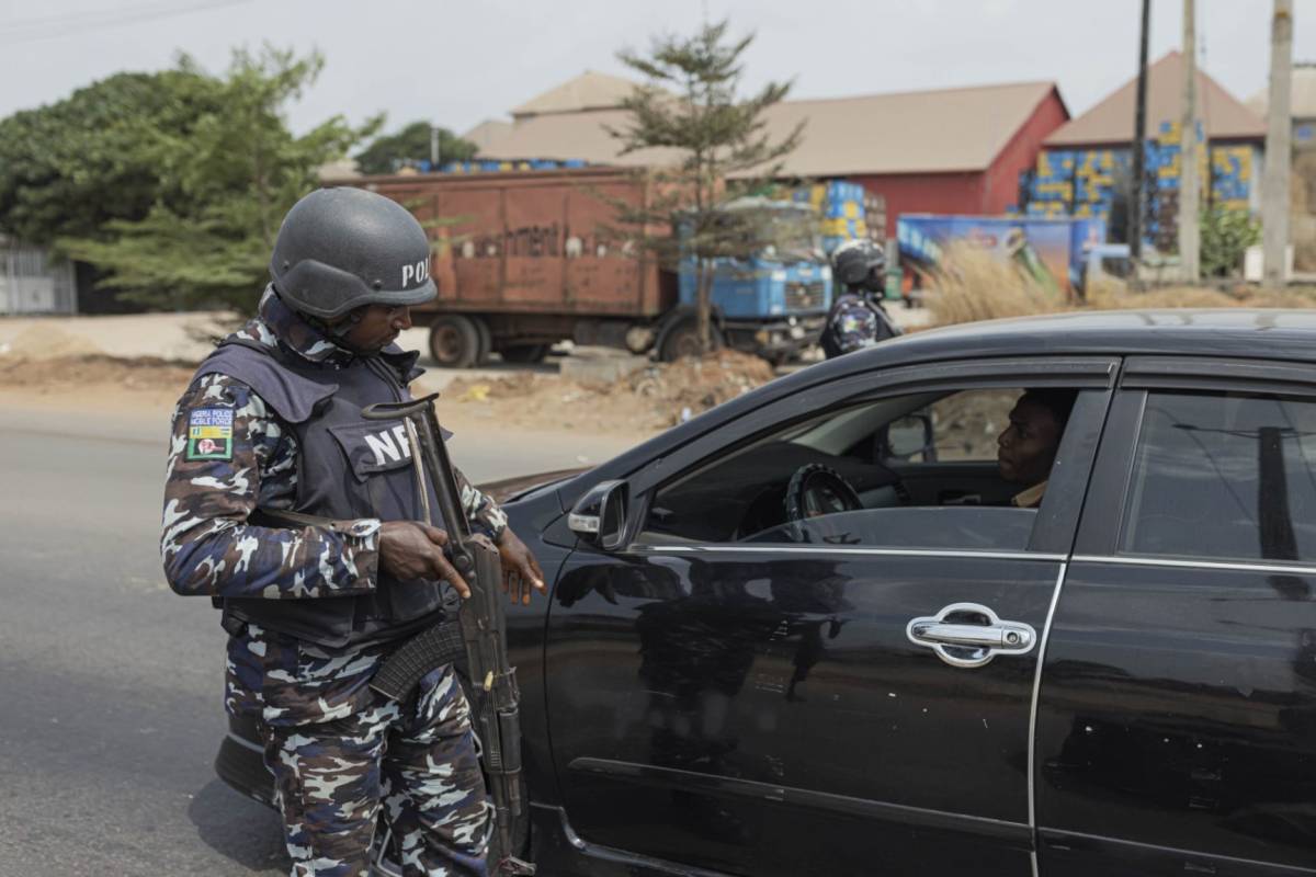 Police have arrested and arraigned 14 motorists over covered number plates in Plateau State