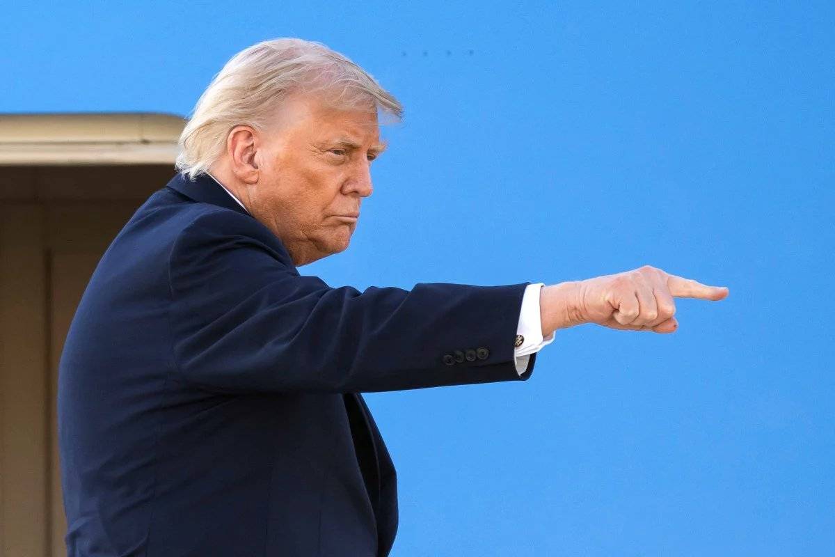Donald Trump to attend World Cup final and present trophy