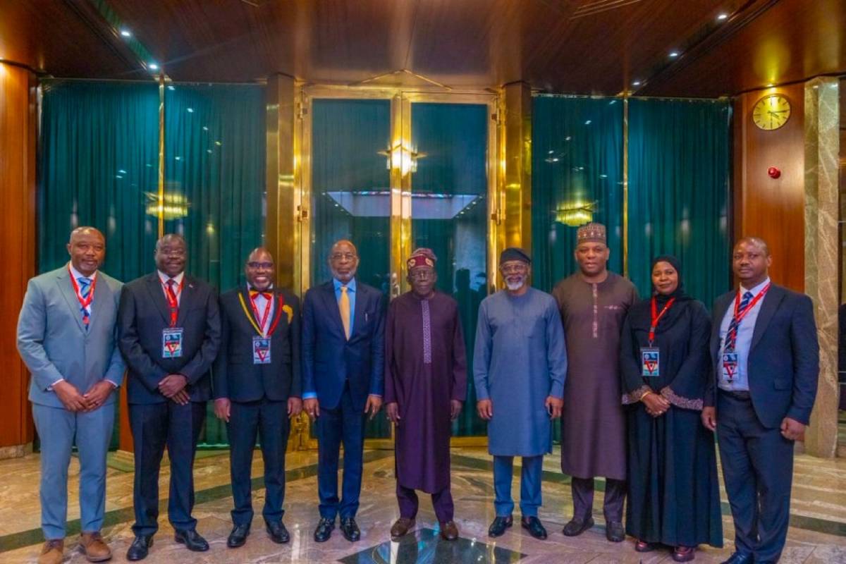 NIGERIAN ๐ณ๐ฌ YOUTHS ARE TECH-SAVVY AND READY- TO-LEARN AND INTEGRATE INTO GLOBAL ECONOMY.
~ PRESIDE...