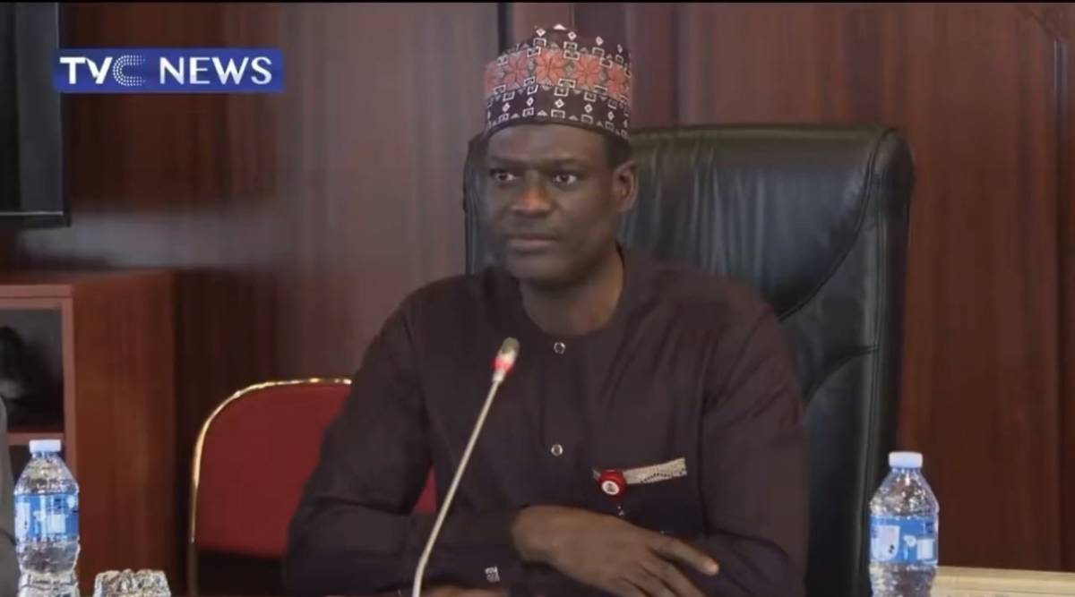 Minister of finance Taiwo Oyedele has urged Mastercard to improve credit card availability in Nigeri...