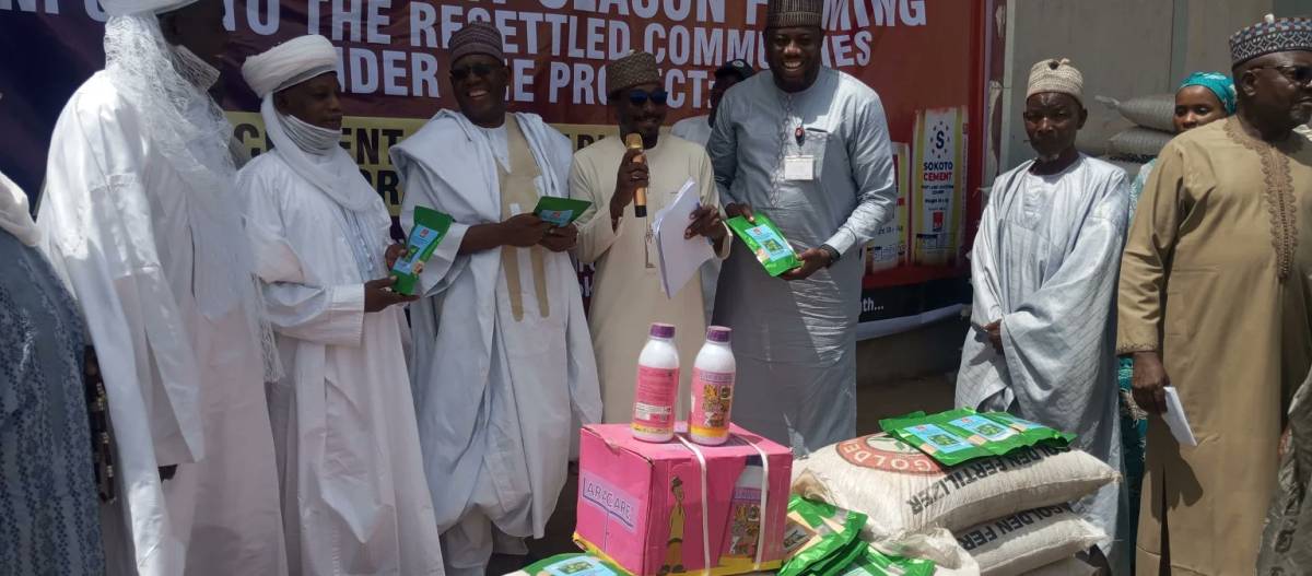 BUA Cement Plc on Saturday donated agricultural inputs worth N108 million to 211 resettled farmers i...