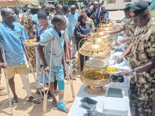 Military hosts soldiers wounded in action to a special lunch in Borno State