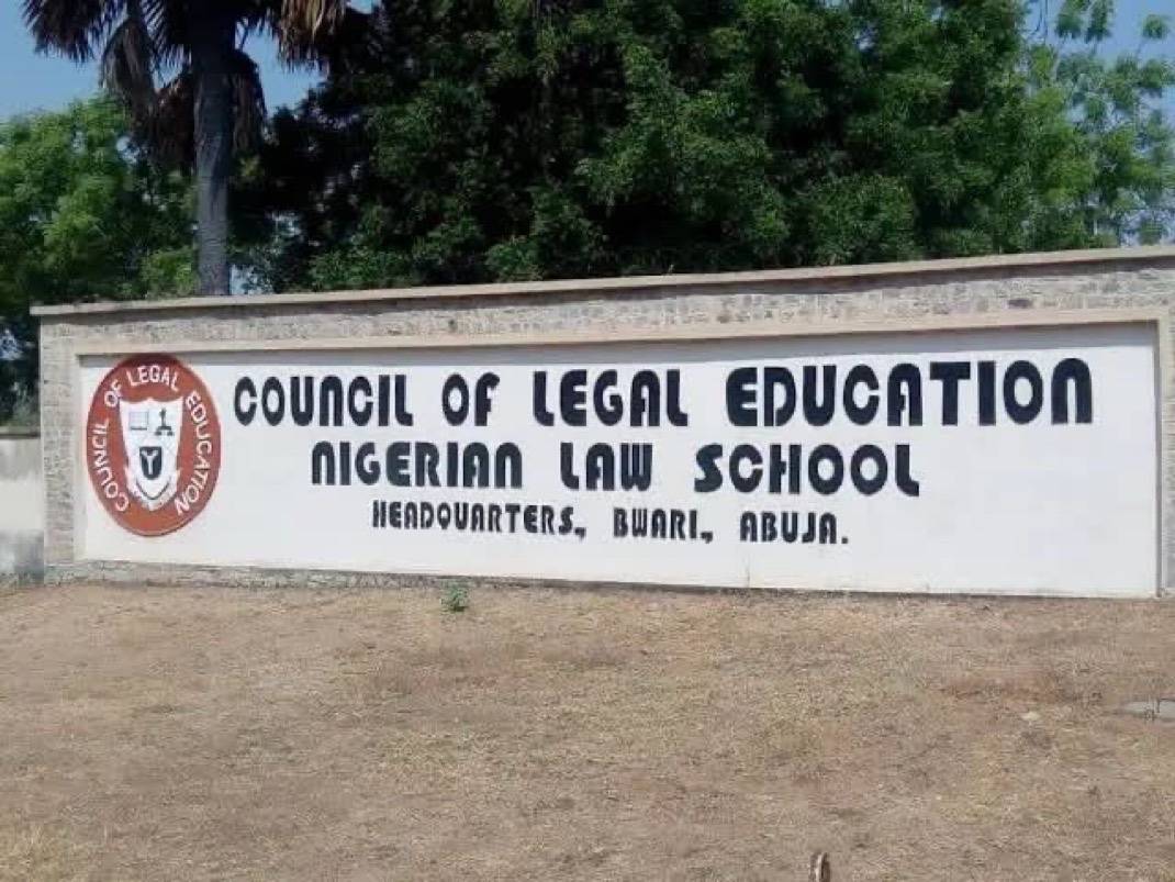 The Council of Legal Education has warned candidates awaiting the Call to the Bar to stop wearing ba...