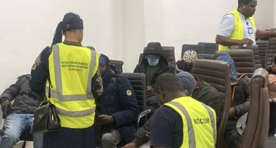 Sixth Batch Of Stranded Nigerians In South Africa Arrives In Lagos
The Nigerians in Diaspora Commiss...