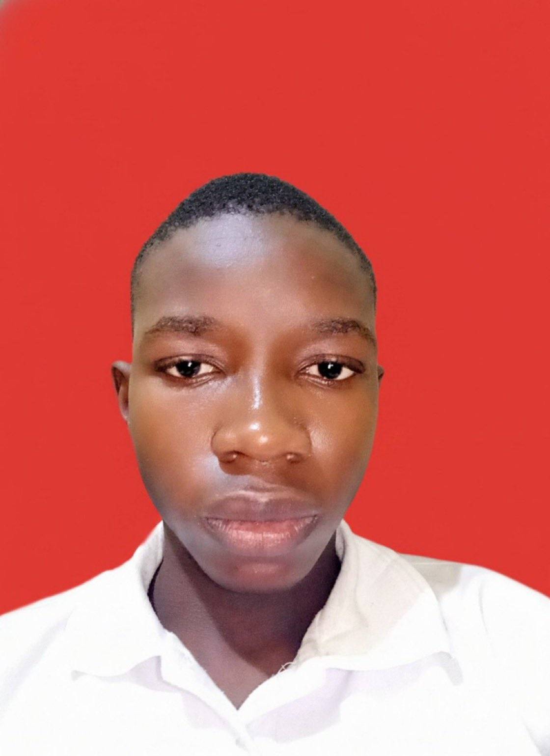 15-year-old boy, Bassey Stephen Etim, won today's Sterling Bank Online National Mathematics Quiz.
H...
