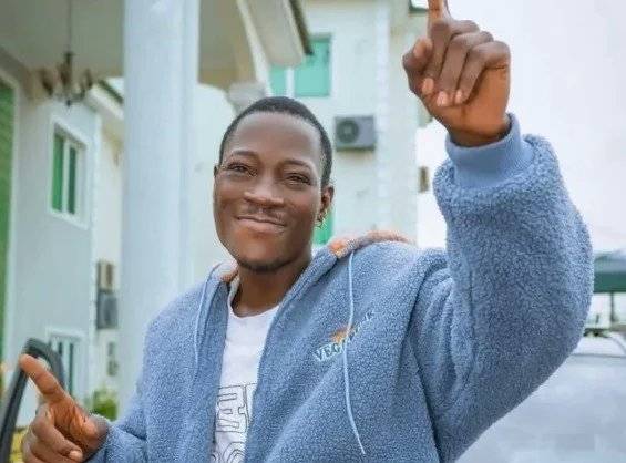 Chicken, has sparked reactions on social media after changing his Instagram profile picture to that...