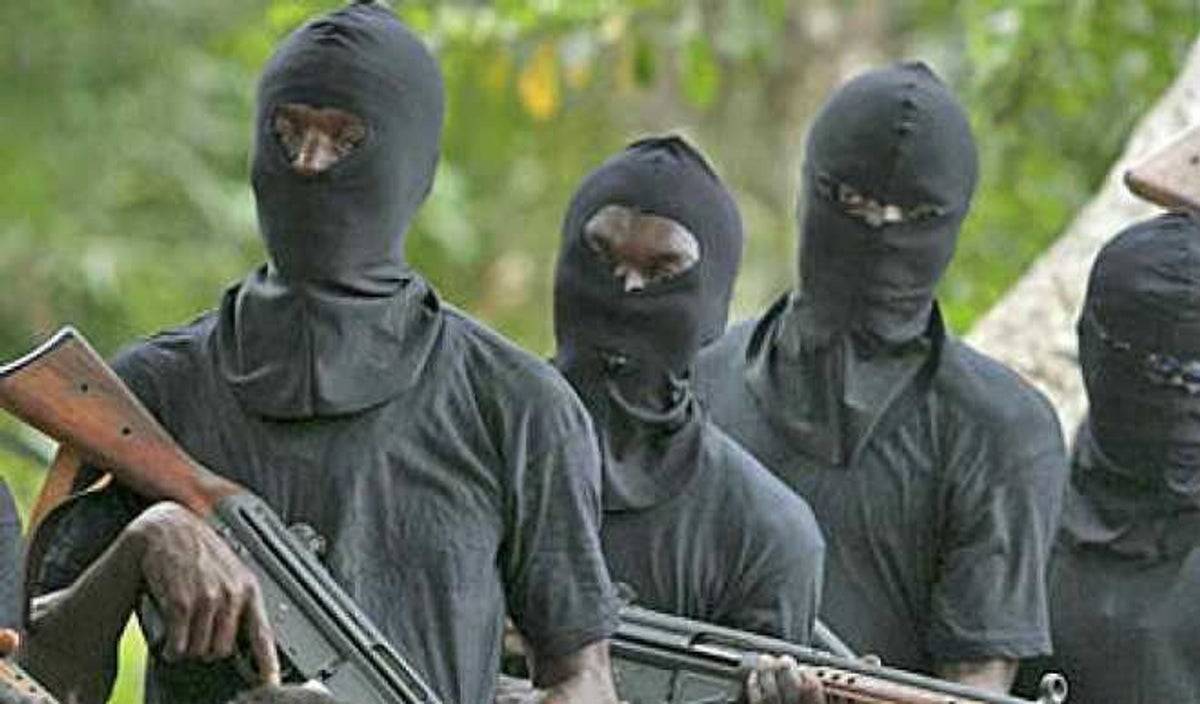 Suspected gunmen have abducted two farmers along the Oke-Ifira/Idogun forest axis in Akoko South-Eas...
