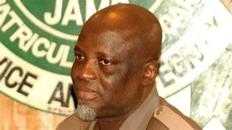 JAMB registrar Prof. Ishaq Oloyede bows out and Prof. Segun Aina takes over Friday