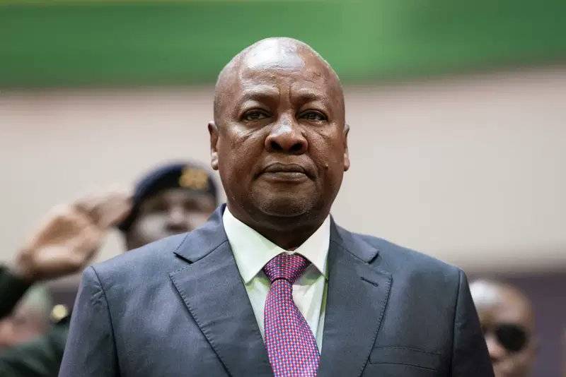 The Ghanian Government on Thursday accepted a proposal to extend the presidential term to five years...
