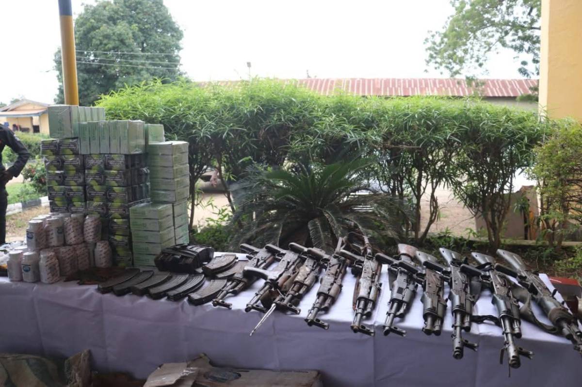 The Niger State Police Command has dismantled a notorious kidnapping syndicate linked to armed robbe...