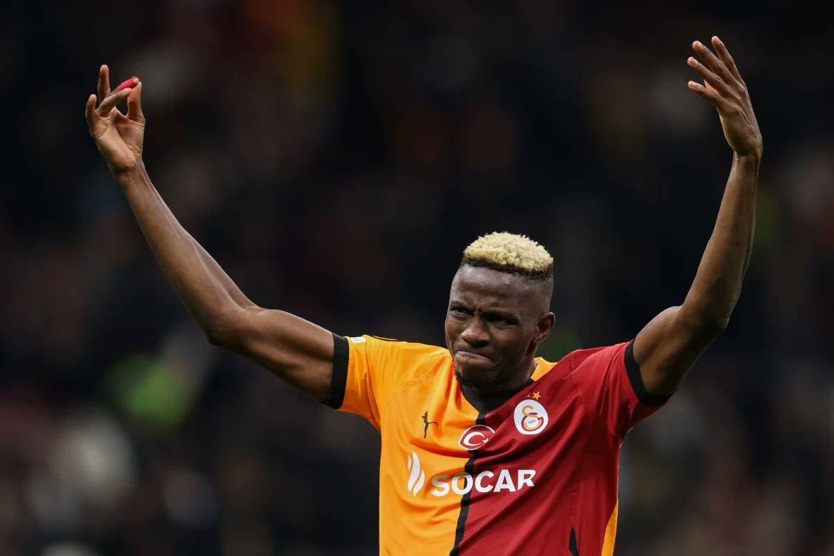 Galatasaray have rejected an offer from Arsenal involving striker Viktor Gyökeres plus €30m in a bid...