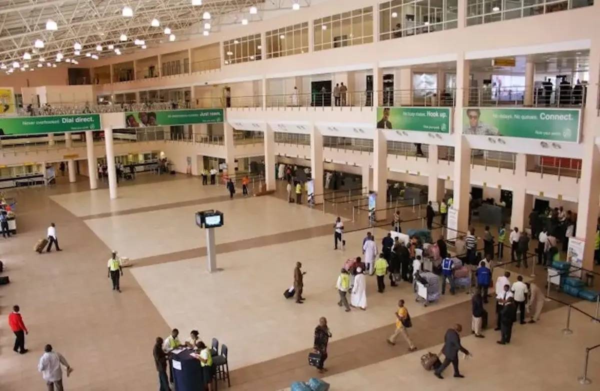 The Airline Operators of Nigeria (AON) has opposed the planned warning strike by aviation unions ove...