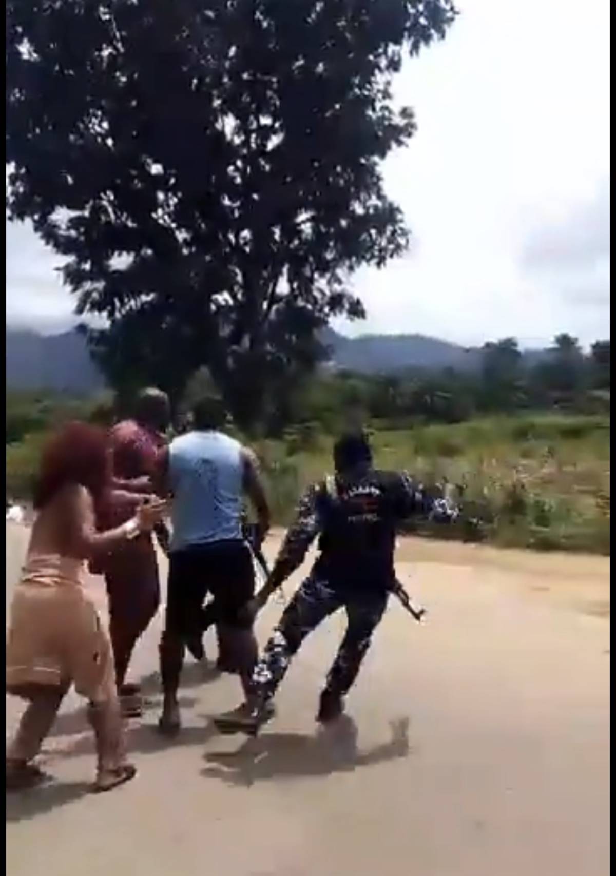 Officers seen in viral video assaulting passengers in Edo State are now in police Force Headquarters...