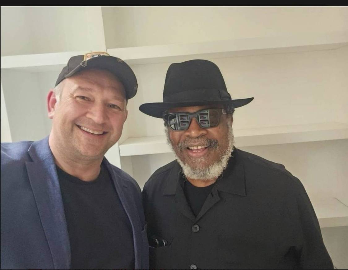 What an amazing Thursday to see this two great men The founder and chairman of LekeeLekee, and also...