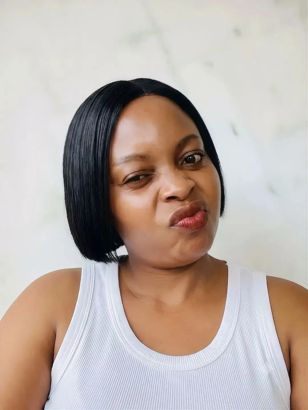 I no lazy ooo 😔😔
Na my body just dey observe public holiday.😞😞😞, e be like say the holiday is o...