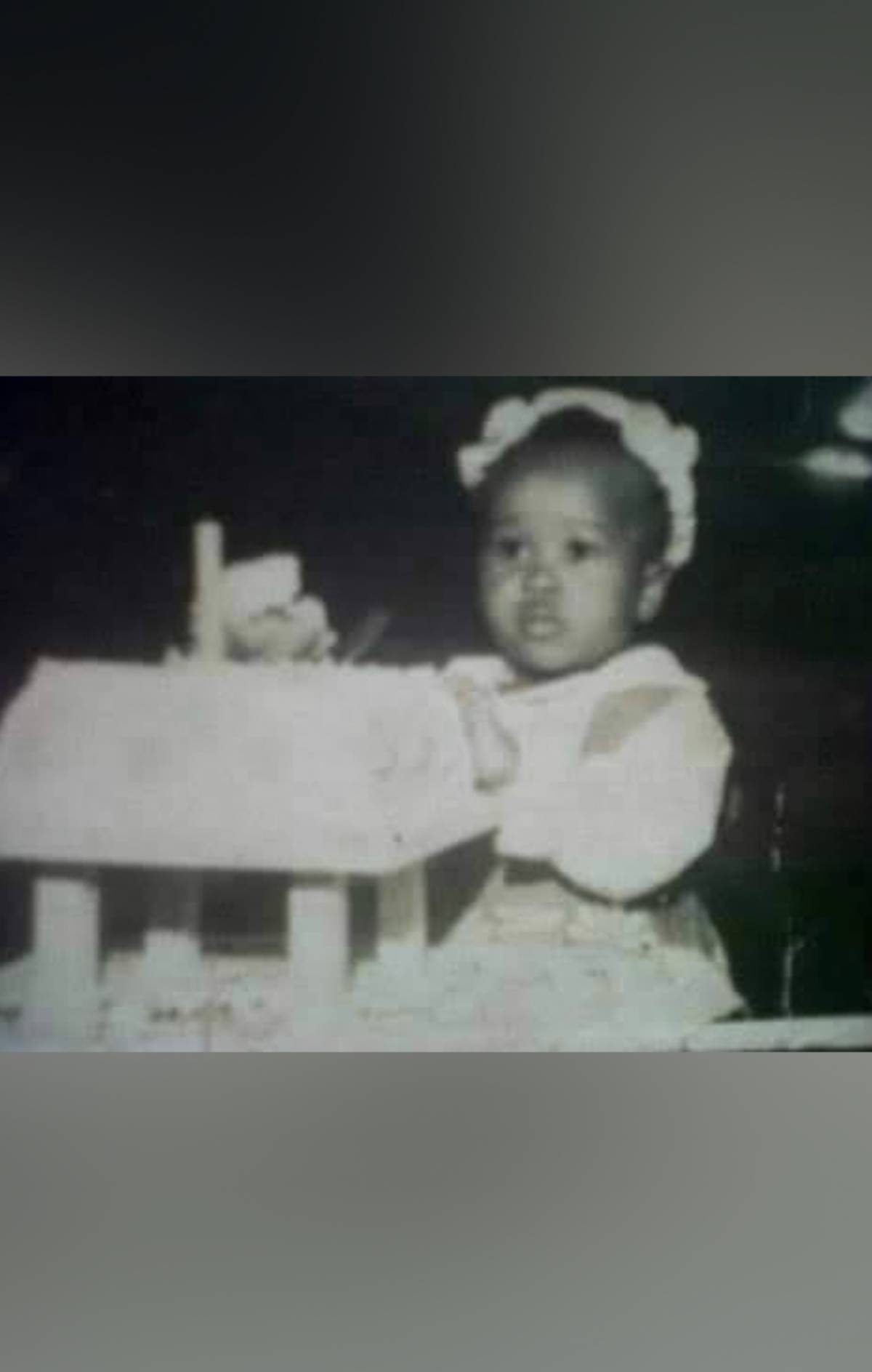 #LLThrowbackThursday
My first birthday ever—and this picture holds so many memories.
Look at that...