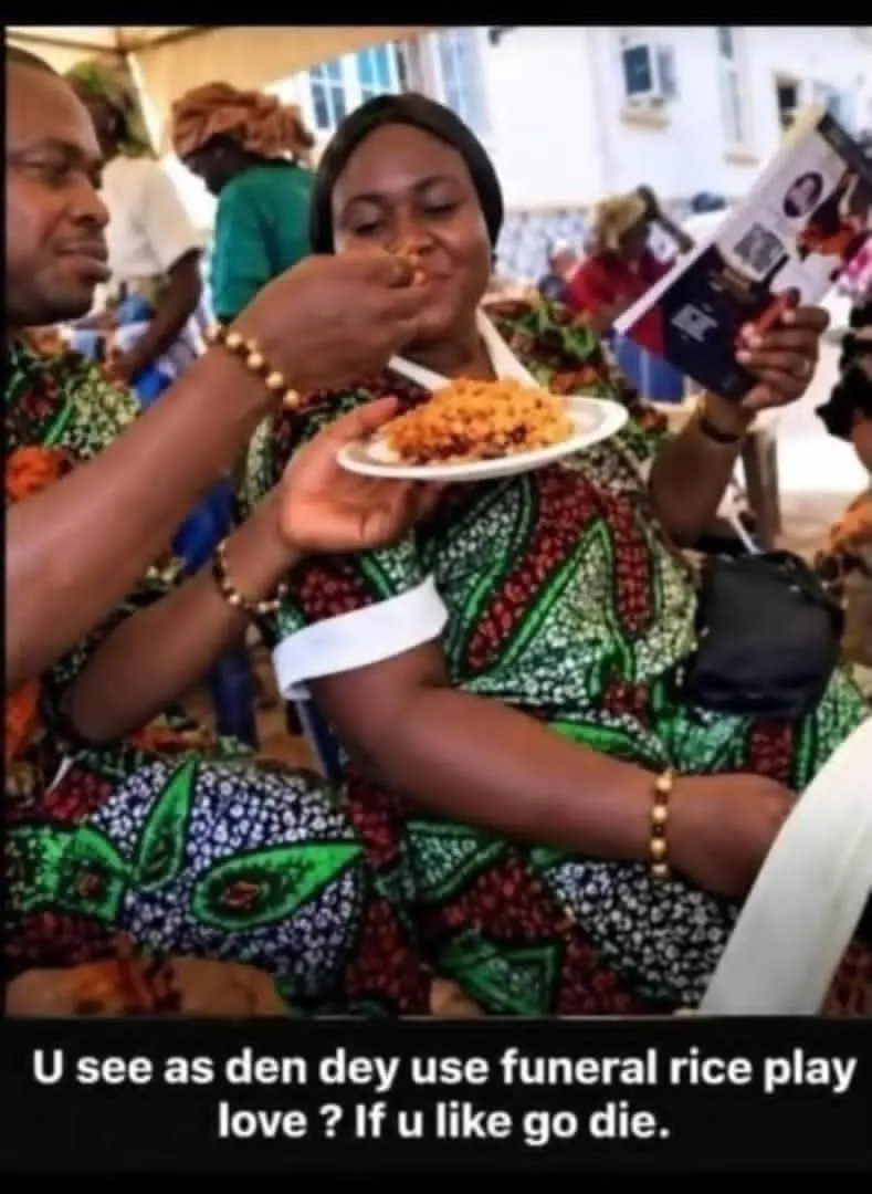 Untop burial rice, some even carry banana in their bag π
Please take care of yourself. π€·ββοΈ