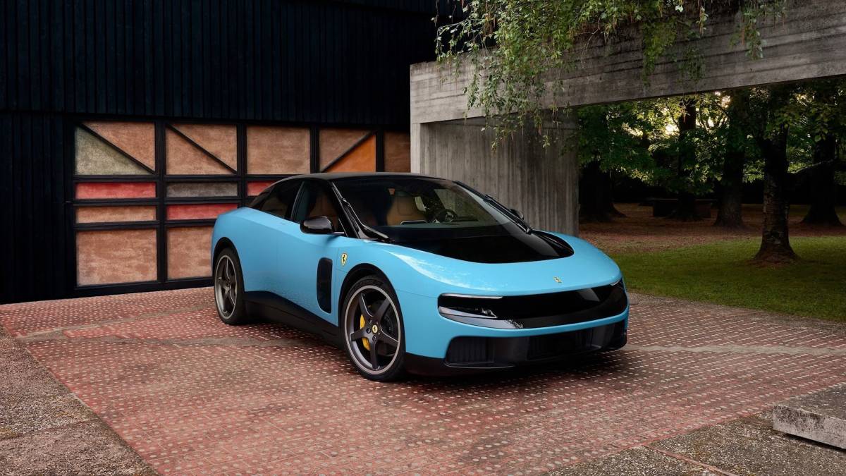 π Ferrari shares fall after launch of its first EV
Ferrari stock dropped sharply after the company...