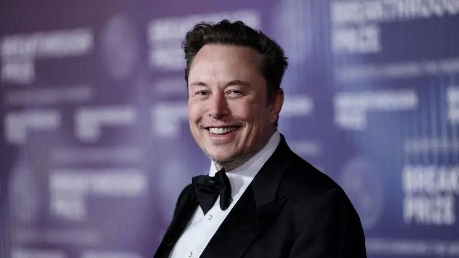⚡️ JUST IN: Elon Musk officially becomes the world's first trillionaire as SpaceX, $SPCX, stock beg...