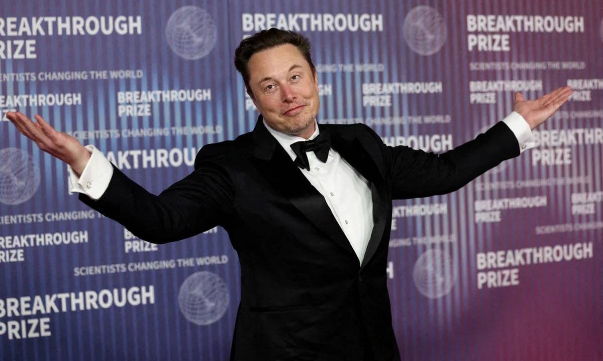 ๐ฅ Elon Musk Becomes First Trillionaire
The SpaceX IPO priced at $135 per share raised about $75 bi...
