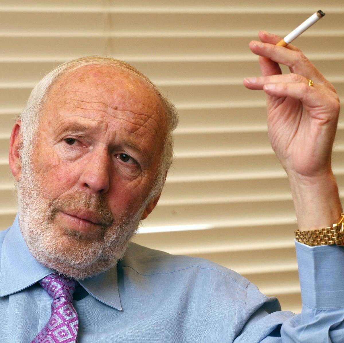 Jim Simons first disclosed $NVDA in Q1 2011 (now +46,000%) and $MU in Q3 2013 (now +6,000%).
The q...