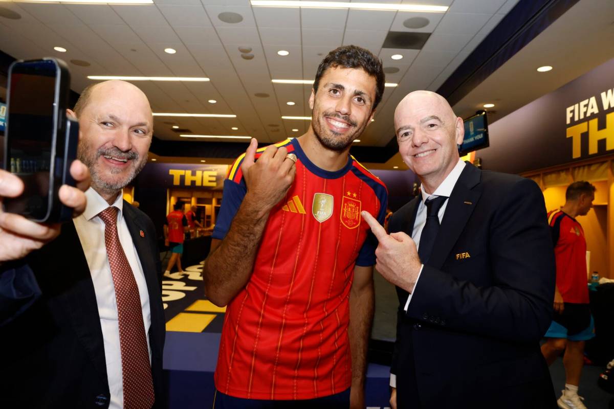 ⚽ Spain's World Cup winners receive Lego sets and champion rings
FIFA have presented Spain's World...