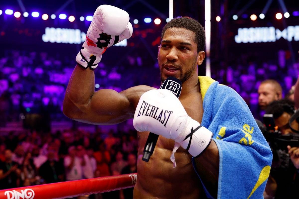 Anthony Joshua Floors Mishev Twice to Set Up Fury Showdown
Anthony Joshua survived two first-round...