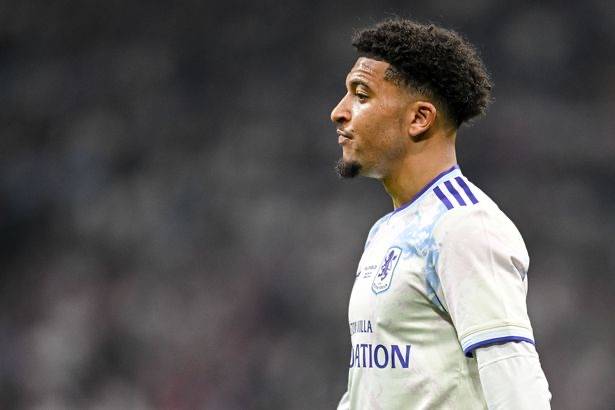 ✍️ Sancho receives contract offer after Man Utd exit
Jadon Sancho has been without a club since his...