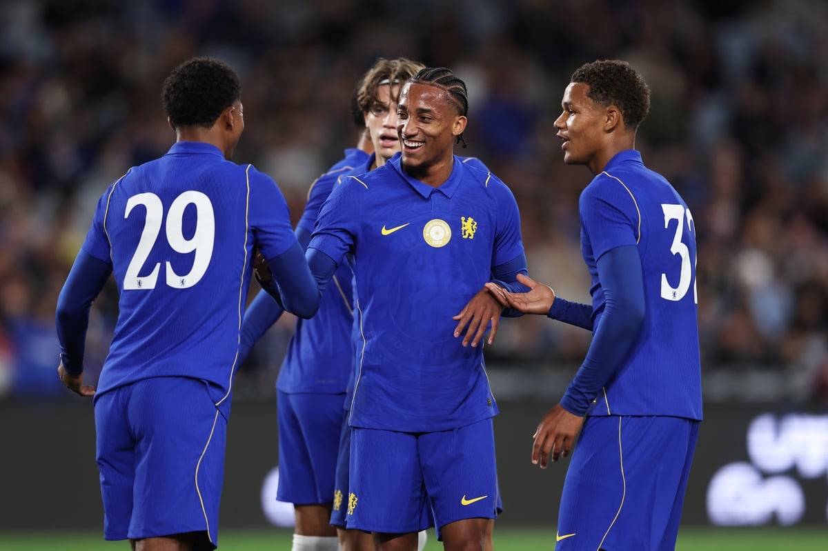 Joao Pedro Hat-Trick Hands Xabi Alonso Winning Chelsea Debut
Xabi Alonso began his Chelsea tenure w...