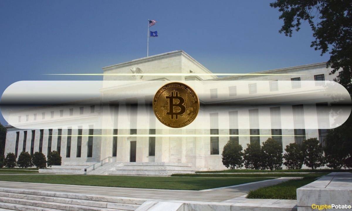 ๐ต Fed holds rates โ but Bitcoin traders are watching every word
Today's FOMC meeting is shaping up...