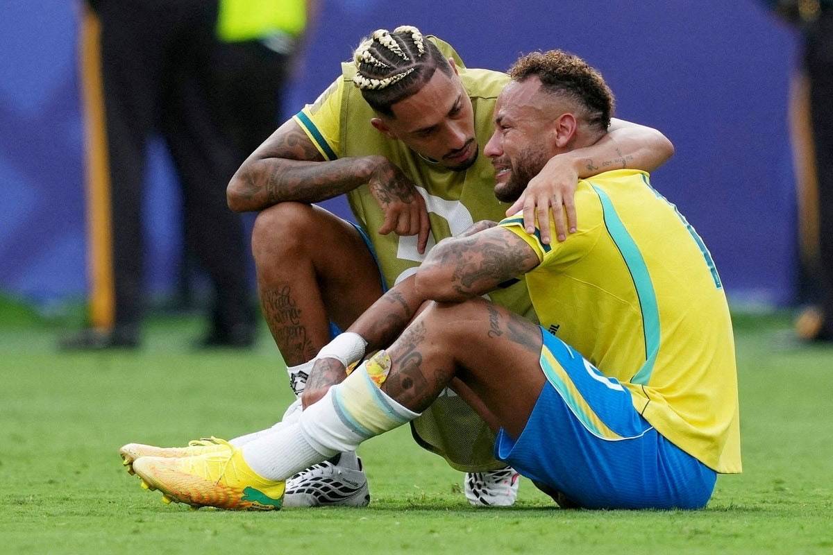 Neymar Retires From International Football After 16 Years With Brazil
Neymar Jr. has officially ret...
