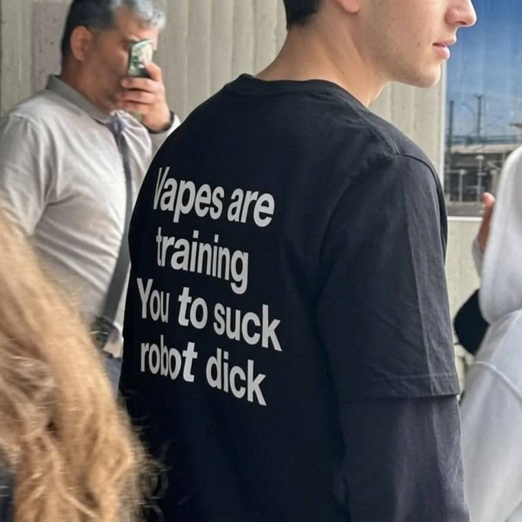 ๐ This is why I quit vaping
Who else is feeling this right now? ๐คฃ